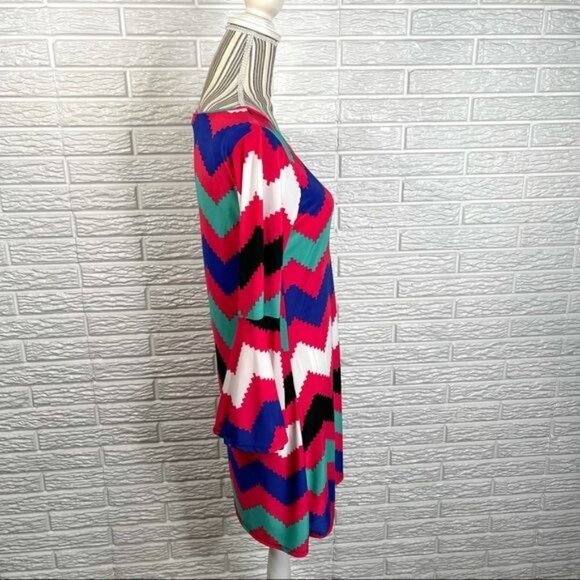 Miss a Day Chevron Patterned Shift Dress Bell Sleeves Multicolored Size Small - Picture 4 of 9